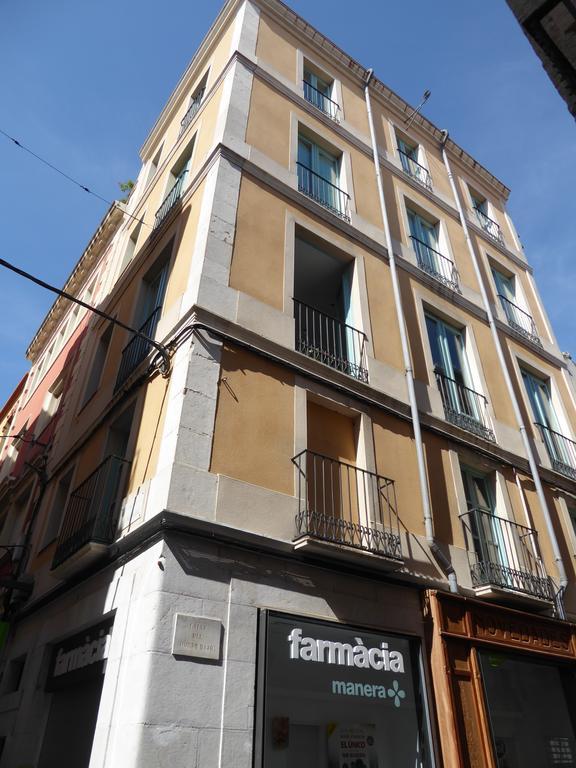Apoteka Apartaments Figueres  Exterior photo
